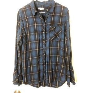 Beachlunchlounge Flannel blue top Size S